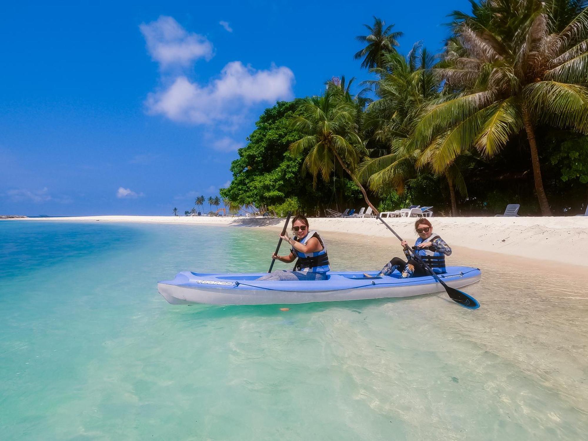 Biosphere Inn Dharavandhoo Exterior photo