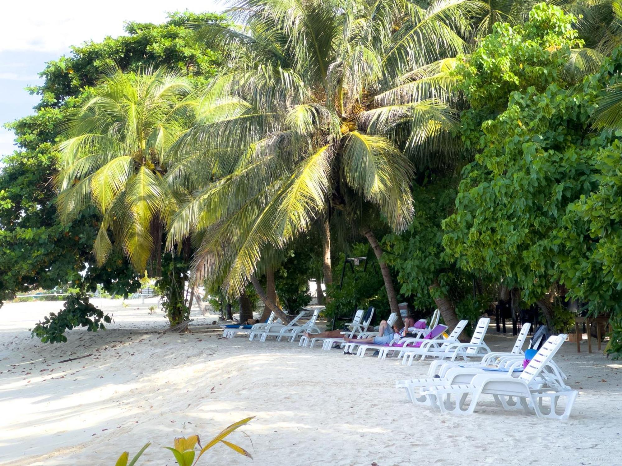 Biosphere Inn Dharavandhoo Exterior photo