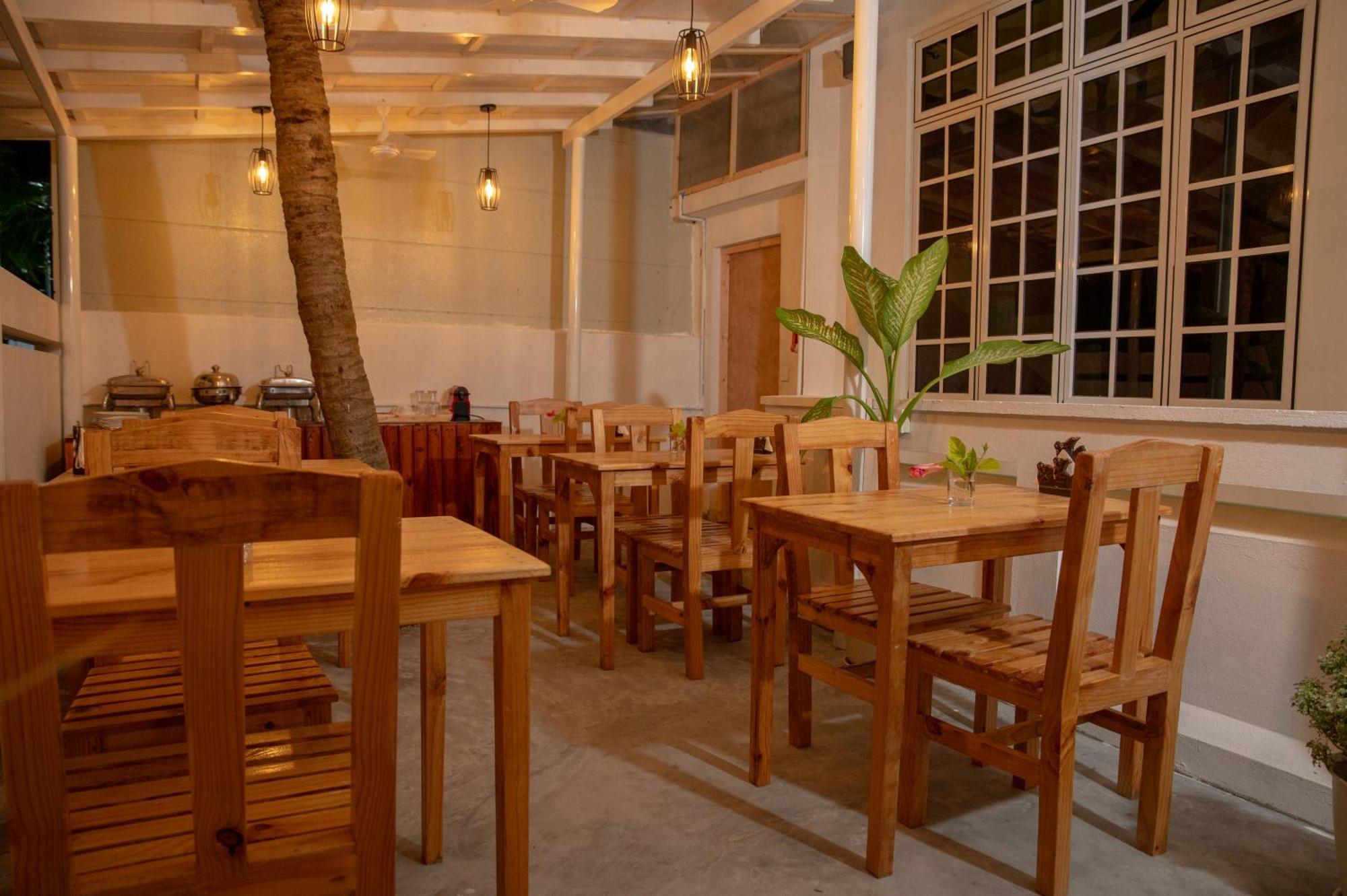 Biosphere Inn Dharavandhoo Exterior photo