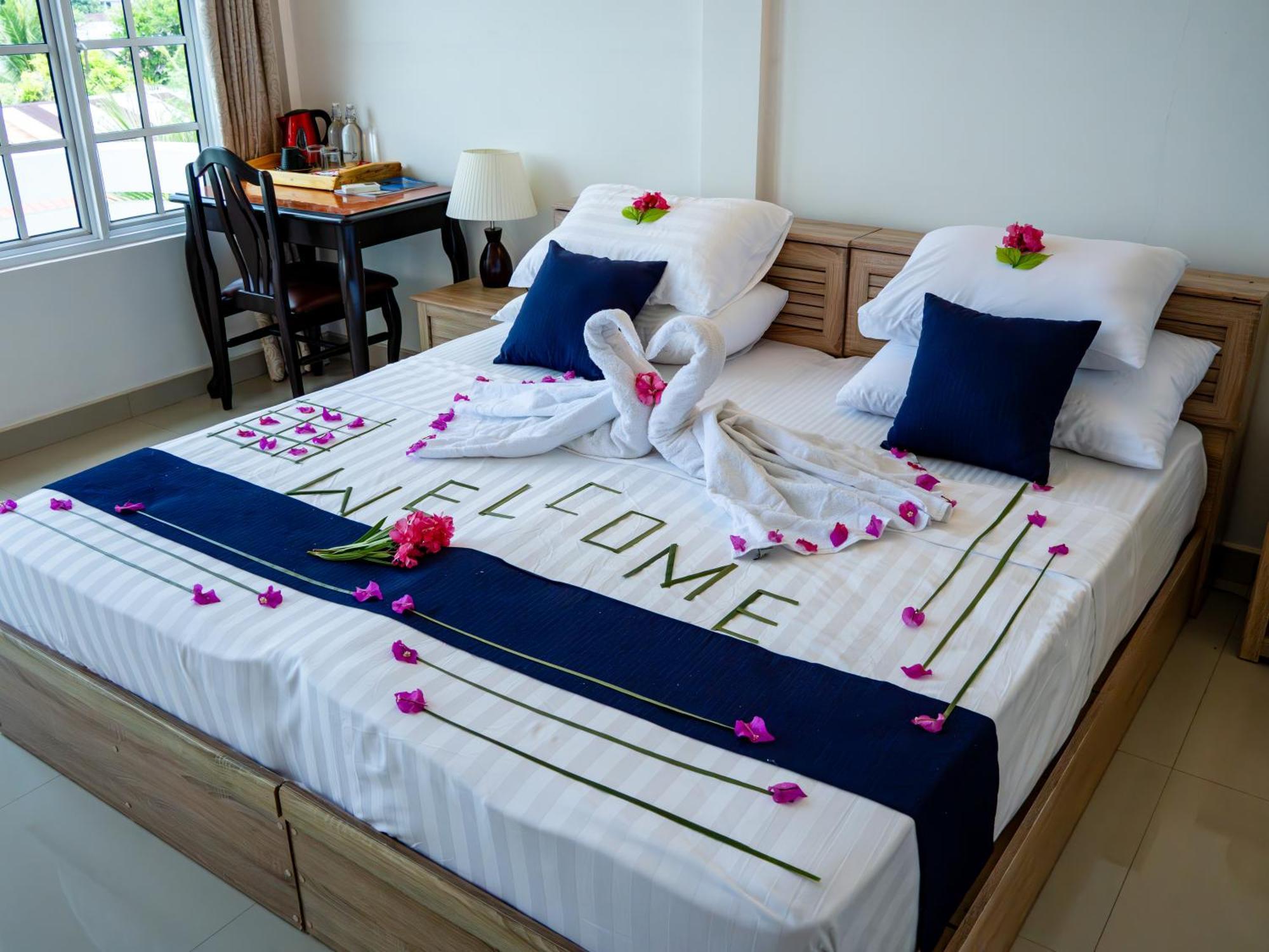 Biosphere Inn Dharavandhoo Exterior photo
